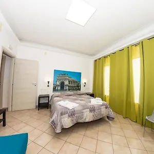 Couette-café Into Palermo Rooms